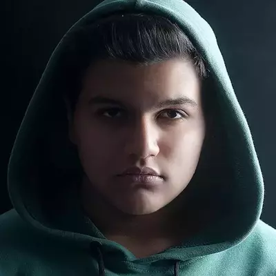 نمونه کار عکاسی چهره - پروفایل توسط مرادی مهرآبادی 